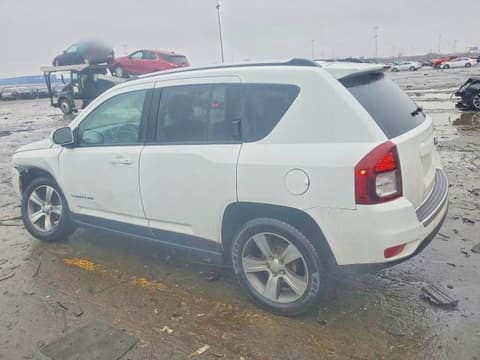 2017 Jeep Compass, VIN 1C4NJCEB5HD189442. Фото 2 з 6 з аукціону Copart. Каталог авто зі США OpenDataCar.