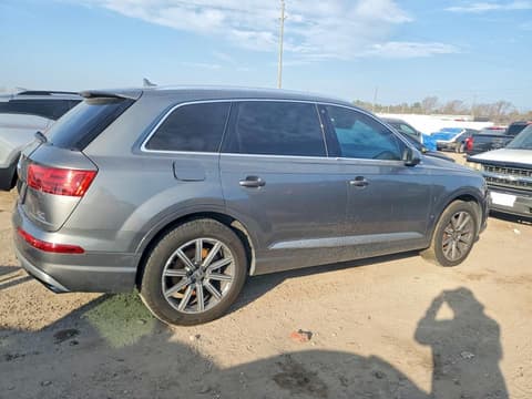 2017 Audi Q7, VIN WA1LAAF76HD034432. Фото 3 з 6 з аукціону Copart. Каталог авто зі США OpenDataCar.