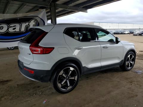 2020 Volvo XC40, VIN YV4162UK3L2185483. Zdjęcie 3 z 6 z aukcji Copart. Katalog aut z USA OpenDataCar.