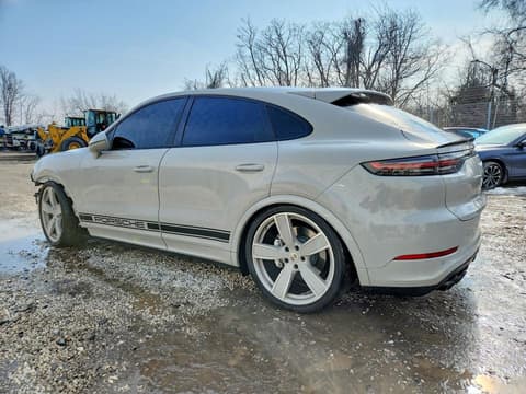 2020 Porsche Cayenne, VIN WP1BF2AY1LDA65460. Фото 2 з 6 з аукціону Copart. Каталог авто зі США OpenDataCar.