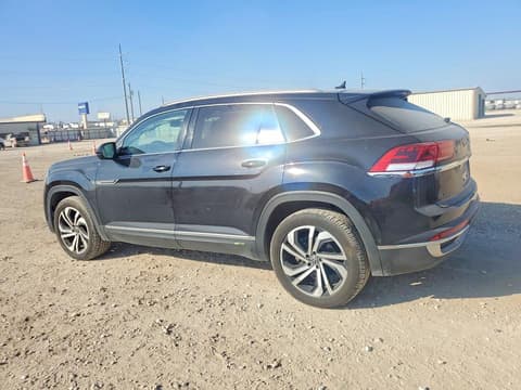 2021 Volkswagen Atlas Cross Sport, VIN 1V2TC2CA2MC203429. Фото 2 из 6 с аукциона Copart. Каталог авто из США OpenDataCar.