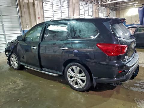 2018 Nissan Pathfinder, VIN 5N1DR2MM5JC679453. Фото 2 з 6 з аукціону Copart. Каталог авто зі США OpenDataCar.