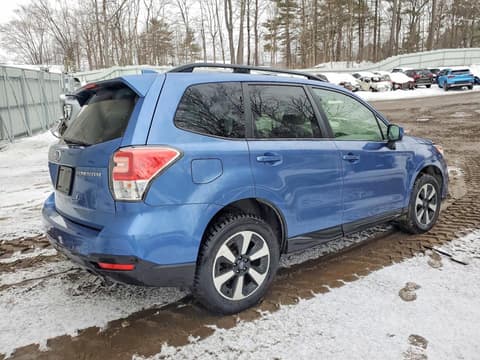 2018 Subaru Forester, VIN JF2SJAEC2JH563926. Фото 3 з 6 з аукціону Copart. Каталог авто зі США OpenDataCar.