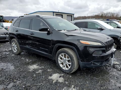 2015 Jeep Cherokee, VIN 1C4PJMCB6FW788966. Фото 4 з 6 з аукціону Copart. Каталог авто зі США OpenDataCar.