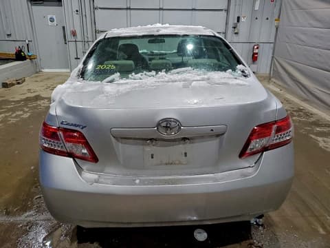 2011 Toyota Camry, VIN 4T1BF3EK2BU610962. Фото 6 з 6 з аукціону Copart. Каталог авто зі США OpenDataCar.