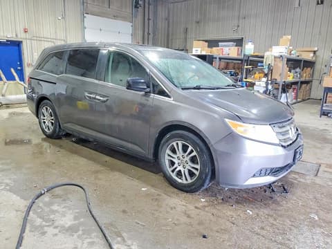 2013 Honda Odyssey, VIN 5FNRL5H61DB084910. Фото 4 з 6 з аукціону Copart. Каталог авто зі США OpenDataCar.