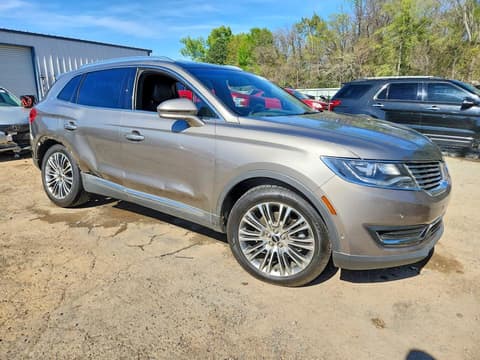 2017 Lincoln MKX, VIN 2LMPJ6LR9HBL12627. Фото 4 з 6 з аукціону Copart. Каталог авто зі США OpenDataCar.