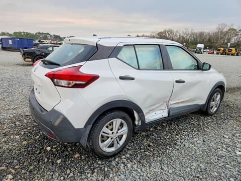 2020 Nissan Kicks, VIN 3N1CP5BV8LL530869. Фото 3 з 6 з аукціону Copart. Каталог авто зі США OpenDataCar.
