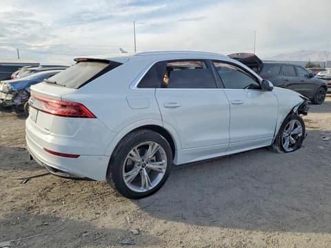 2023 Audi Q8, VIN WA1AVBF19PD019466. Фото 3 з 6 з аукціону Copart. Каталог авто зі США OpenDataCar.