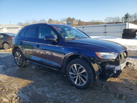 2024 Audi Q5, VIN WA1GAAFY1R2124093. Photo 4 of 6 from Copart auction. OpenDataCar US salvage catalog.