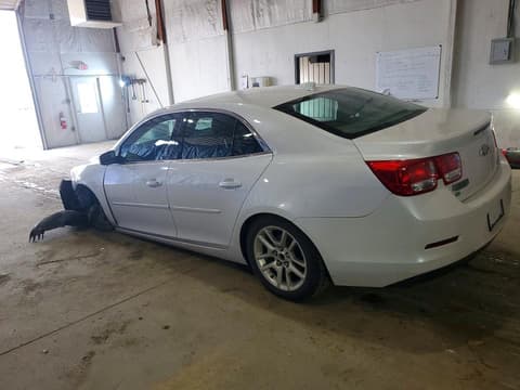 2015 Chevrolet Malibu, VIN 1G11C5SL1FF233870. Фото 2 з 6 з аукціону Copart. Каталог авто зі США OpenDataCar.