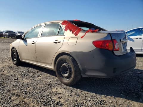 2010 Toyota Corolla, VIN 1NXBU4EE8AZ314011. Фото 2 з 6 з аукціону Copart. Каталог авто зі США OpenDataCar.