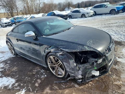 2010 Audi TTS, VIN TRUK1AFK1A1019792. Фото 4 из 6 с аукциона Copart. Каталог авто из США OpenDataCar.