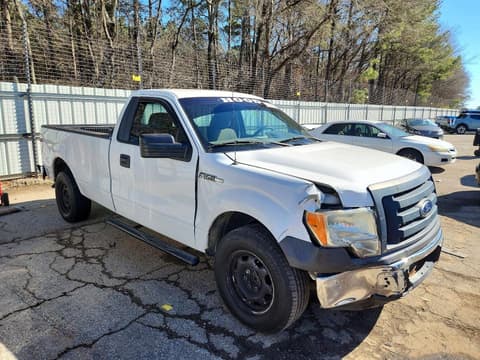 2010 Ford F-150 Lightning, VIN 1FTMF1CW1AKB23883. Фото 4 з 6 з аукціону Copart. Каталог авто зі США OpenDataCar.