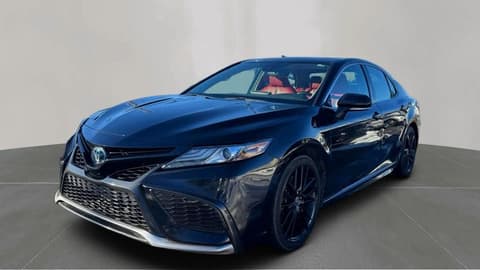 2022 Toyota Camry Hybrid, VIN 4T1K31AK7NU581871. Фото 2 з 6 з аукціону Copart. Каталог авто зі США OpenDataCar.