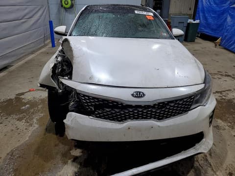 2016 Kia Optima, VIN 5XXGW4L29GG012805. Фото 5 з 6 з аукціону Copart. Каталог авто зі США OpenDataCar.