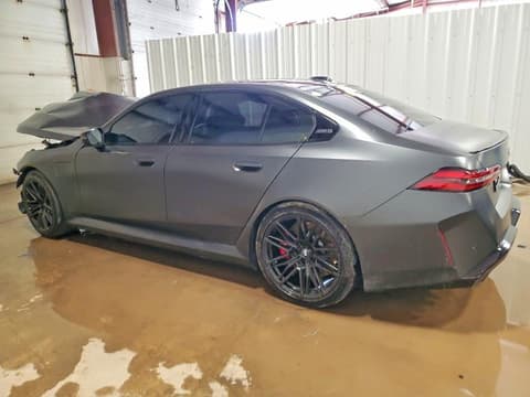 2026 Bmw M5, VIN WBS83FK00TCU95547. Фото 2 из 6 с аукциона Copart. Каталог авто из США OpenDataCar.