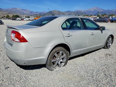 2010 Mercury Milan, VIN 3MEHM0JA7AR621315. Фото 3 из 6 с аукциона Copart. Каталог авто из США OpenDataCar.