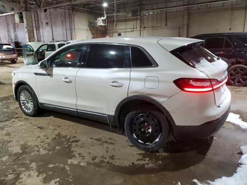 2019 Lincoln Nautilus, VIN 2LMPJ6J97KBL63196. Фото 2 з 6 з аукціону Copart. Каталог авто зі США OpenDataCar.