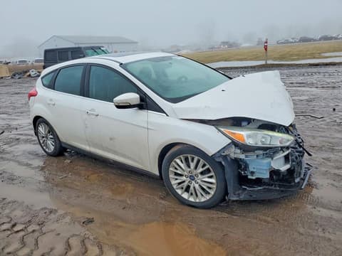 2017 Ford Focus, VIN 1FADP3N2XHL261662. Фото 4 з 6 з аукціону Copart. Каталог авто зі США OpenDataCar.