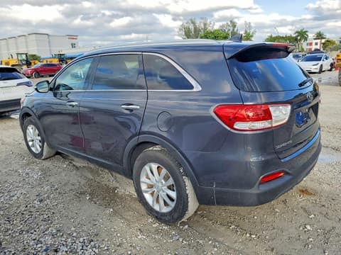 2018 Kia Sorento, VIN 5XYPG4A38JG344438. Фото 2 з 6 з аукціону Copart. Каталог авто зі США OpenDataCar.