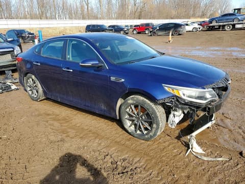 2018 Kia Optima, VIN 5XXGT4L3XJG254365. Фото 4 з 6 з аукціону Copart. Каталог авто зі США OpenDataCar.