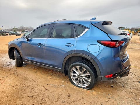 2021 Mazda CX-5, VIN JM3KFADM8M1326565. Фото 2 з 6 з аукціону Copart. Каталог авто зі США OpenDataCar.