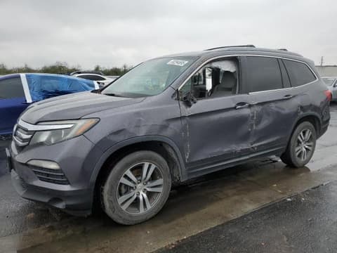 2017 Honda Pilot, VIN 5FNYF5H35HB023378. Фото 1 з 6 з аукціону Copart. Каталог авто зі США OpenDataCar.
