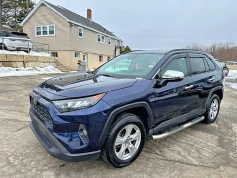 2019 Toyota RAV4, VIN 2T3W1RFV5KC009615. Фото 1 з 6 з аукціону Copart. Каталог авто зі США OpenDataCar.