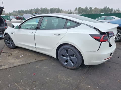 2022 Tesla Model 3, VIN 5YJ3E1EA6NF120464. Фото 2 з 6 з аукціону Copart. Каталог авто зі США OpenDataCar.