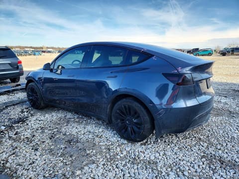 2022 Tesla Model Y, VIN 7SAYGDEE5NF563843. Фото 2 з 6 з аукціону Copart. Каталог авто зі США OpenDataCar.