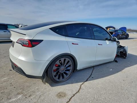 2023 Tesla Model Y, VIN 7SAYGDEF1PF804048. Фото 3 з 6 з аукціону Copart. Каталог авто зі США OpenDataCar.