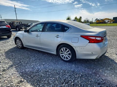 2016 Nissan Altima, VIN 1N4AL3AP2GC163255. Фото 2 з 6 з аукціону Copart. Каталог авто зі США OpenDataCar.