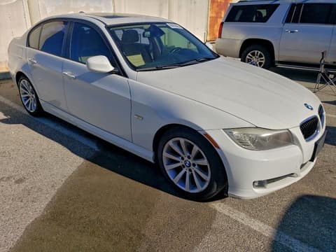 2011 Bmw 3 Series, VIN WBAPH7C57BE852601. Zdjęcie 4 z 6 z aukcji Copart. Katalog aut z USA OpenDataCar.
