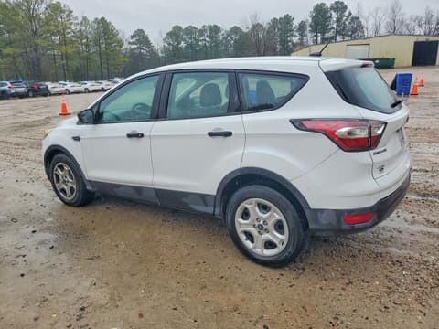 2017 Ford Escape, VIN 1FMCU0F70HUA09173. Фото 2 з 6 з аукціону Copart. Каталог авто зі США OpenDataCar.