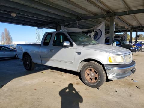 2001 Ford F-150 Lightning, VIN 1FTRX17W51NA98644. Zdjęcie 4 z 6 z aukcji Copart. Katalog aut z USA OpenDataCar.