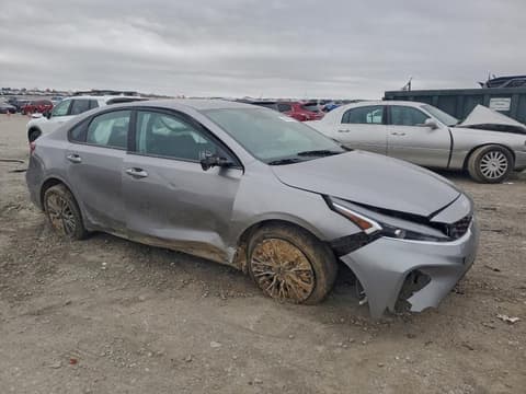 2024 Kia Forte, VIN 3KPF54AD0RE819888. Фото 4 з 6 з аукціону Copart. Каталог авто зі США OpenDataCar.