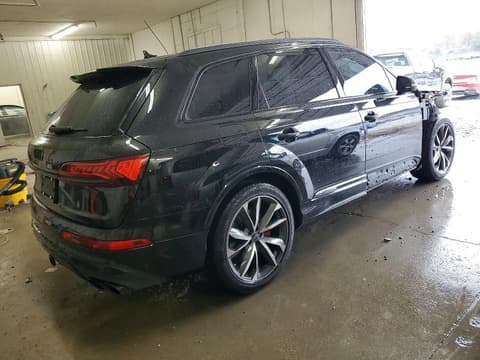 2023 Audi SQ7, VIN WA1VWBF74PD028420. Фото 3 из 6 с аукциона Copart. Каталог авто из США OpenDataCar.