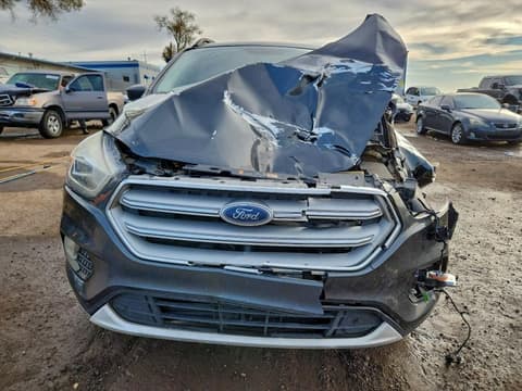 2019 Ford Escape, VIN 1FMCU9HD2KUB82529. Фото 5 з 6 з аукціону Copart. Каталог авто зі США OpenDataCar.