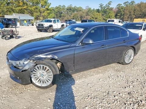 2013 Bmw 3 Series, VIN WBA3A5G58DNP25151. Фото 1 з 6 з аукціону Copart. Каталог авто зі США OpenDataCar.