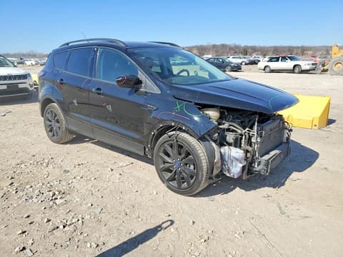 2018 Ford Escape, VIN 1FMCU9GD7JUC05075. Zdjęcie 4 z 6 z aukcji Copart. Katalog aut z USA OpenDataCar.