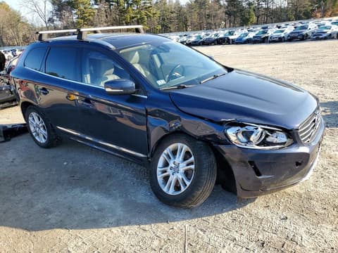 2015 Volvo XC60, VIN YV4612RKXF2648995. Фото 4 з 6 з аукціону Copart. Каталог авто зі США OpenDataCar.