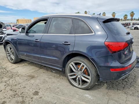 2016 Audi SQ5, VIN WA1CCAFP9GA061344. Фото 2 из 6 с аукциона Copart. Каталог авто из США OpenDataCar.