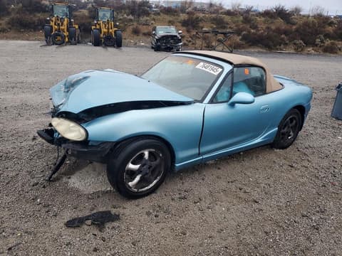 2002 Mazda MX-5 Miata, VIN JM1NB353420222886. Фото 1 з 6 з аукціону Copart. Каталог авто зі США OpenDataCar.