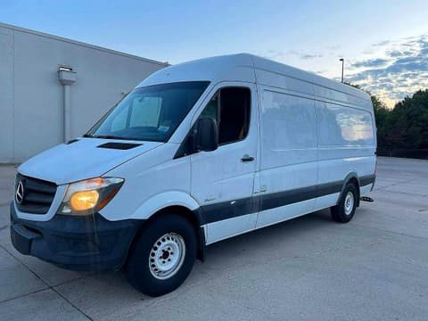 2016 Mercedes-benz Sprinter, VIN WD3PE8DD5GP245609. Фото 2 из 6 с аукциона Copart. Каталог авто из США OpenDataCar.