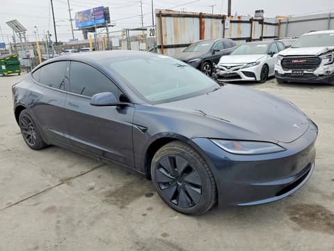 2025 Tesla Model 3, VIN 5YJ3E1EA8SF986016. Фото 4 з 6 з аукціону Copart. Каталог авто зі США OpenDataCar.