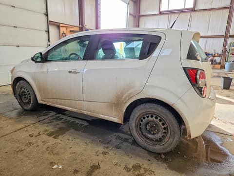 2014 Chevrolet Sonic, VIN 1G1JC6EH4E4187619. Фото 2 з 6 з аукціону Copart. Каталог авто зі США OpenDataCar.