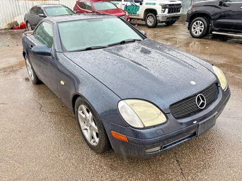 1998 Mercedes-benz SLK-Class, VIN WDBKK47F2WF049774. Фото 1 з 6 з аукціону Copart. Каталог авто зі США OpenDataCar.