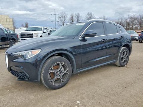 2018 Alfa romeo Stelvio, VIN ZASFAKAN4J7B82430. Фото 1 з 6 з аукціону Copart. Каталог авто зі США OpenDataCar.