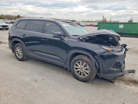 2024 Toyota Highlander, VIN 5TDAAAA51RS004733. Фото 4 з 6 з аукціону Copart. Каталог авто зі США OpenDataCar.